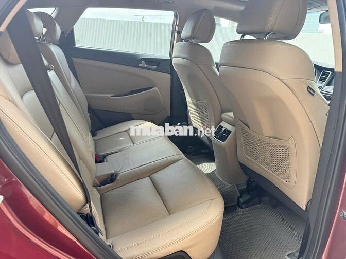 Hyundai Tucson 2018 2.0 ATH đặc biệt Đỏ