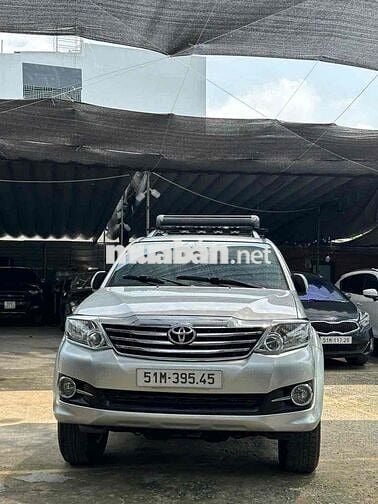 Toyota Fortuner 2016 Bạc 98000 km