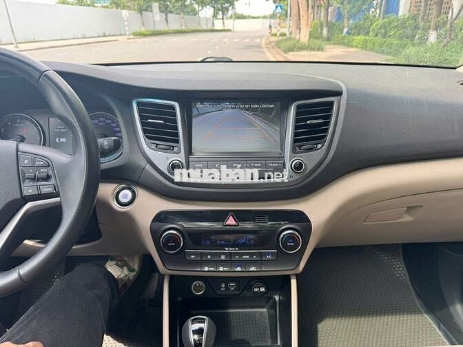 Hyundai Tucson 2018 2.0 ATH đặc biệt Đỏ