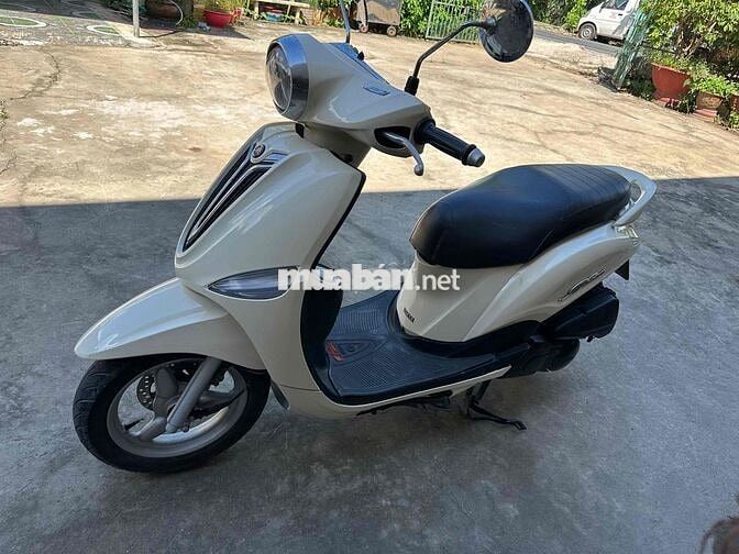Yamaha Nozza Kem xe đẹp