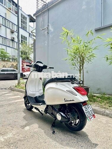 Piaggio Sprint up 2014 3vie Trắng