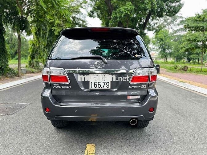 Toyota Fortuner V 4x4 AT 2010
