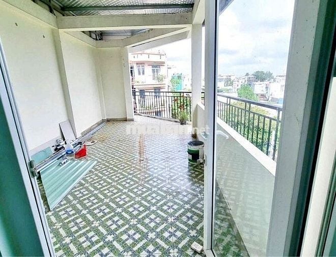 BÁN NHÀ HẺM  XE HƠI 4 TẦNG KẾ CHỢ AN NHƠN -GIÁ : 5 TỶ 2