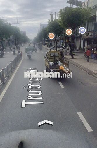 Nhà mặt tiền Trường Chinh Tân Bình giá tốt
