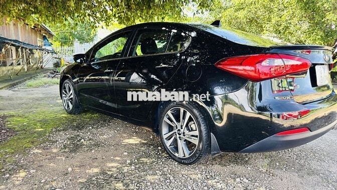 Kia K3 2014 Bản full Đen Xăng 2.0 AT