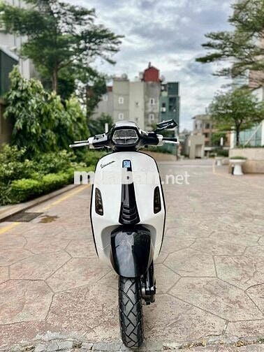 Piaggio Sprint up 2014 3vie Trắng