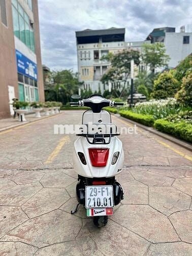 Piaggio Sprint up 2014 3vie Trắng