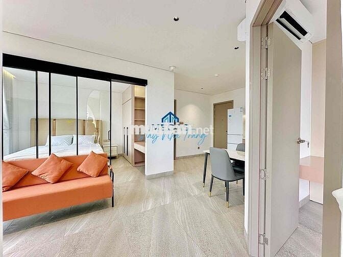 CHO THUÊ CĂN HỘ DỊCH VỤ 2 PN CAO CẤP - KĐT HÀ QUANG 2- Có 3 Ban Công