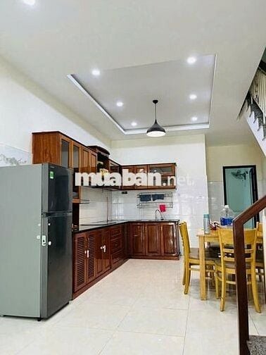 NHÀ NGUYÊN CĂN MẶT TIỀN VŨ TRỌNG PHỤNG – KHU HÓA SƠN