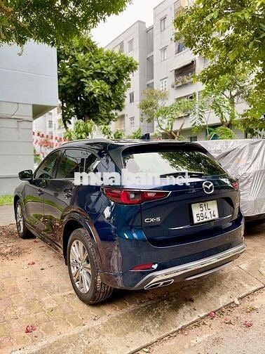 Mazda CX5 Exclusive Cuối 2024 Xanh đen 5 chỗ