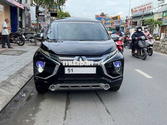 Mitsubishi Xpander AT 2021 màu đen cọp