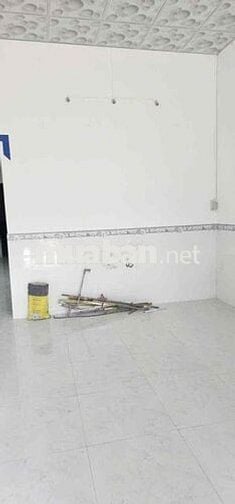 Cho thuê nhà nguyên căn 81m2 tại Long Xuyên, An Giang, chỉ 4 triệu