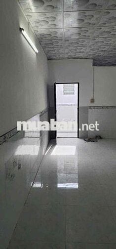Cho thuê nhà nguyên căn 81m2 tại Long Xuyên, An Giang, chỉ 4 triệu