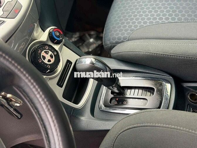 Ford Fiesta S 2012 Tự động XE CHUẨN 6 VẠN