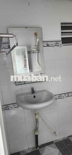 Cho thuê nhà nguyên căn 81m2 tại Long Xuyên, An Giang, chỉ 4 triệu