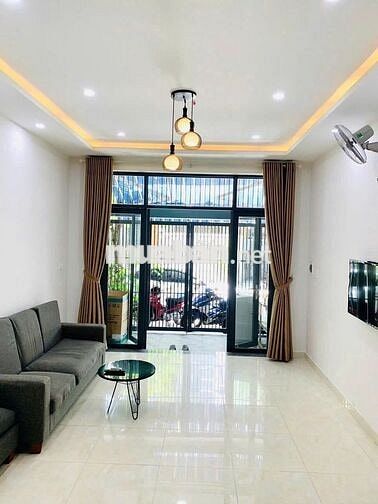 NHÀ NGUYÊN CĂN MẶT TIỀN VŨ TRỌNG PHỤNG – KHU HÓA SƠN
