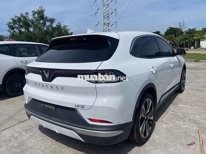 Vinfast VF8 Plus 2023 Trắng lướt chính hãng