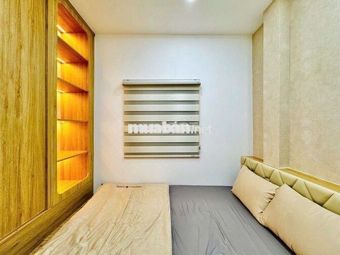 TRUNG TÂM PHÚ NHUẬN - NHÀ ĐẸP FULL NỘI THẤT 3 TẦNG 31M2 4 PN HẺM 3M