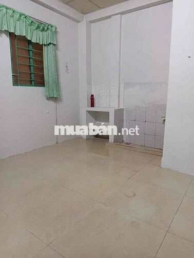 phòng máy lạnh kệ bếp wc riêng ngay gần cầu chà và Q8