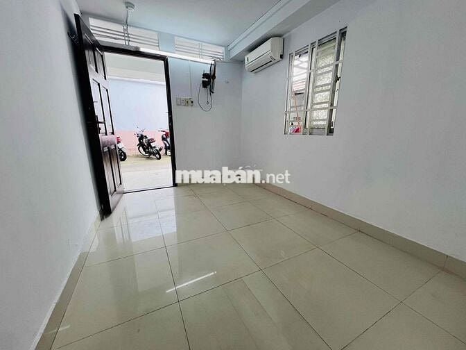 CHO THUÊ STUDIO MÁY LẠNH, LẦU TRỆT, TIỆN ĐI QUẬN 1, 3, BÌNH THẠNH