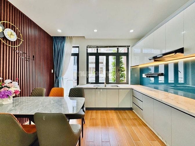 Bán nhà Gò Vấp. Với 45.3m² Lê Đức Thọ, xây 1 trệt 3 lầu. Hẻm 5m, SHR