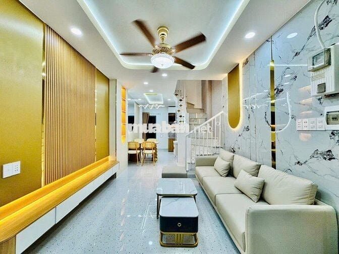TRUNG TÂM PHÚ NHUẬN - NHÀ ĐẸP FULL NỘI THẤT 3 TẦNG 31M2 4 PN HẺM 3M