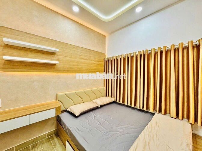 TRUNG TÂM PHÚ NHUẬN - NHÀ ĐẸP FULL NỘI THẤT 3 TẦNG 31M2 4 PN HẺM 3M