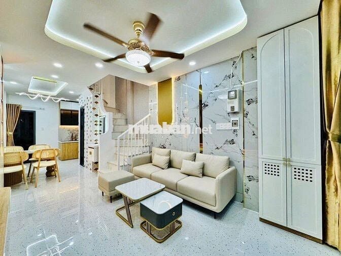 TRUNG TÂM PHÚ NHUẬN - NHÀ ĐẸP FULL NỘI THẤT 3 TẦNG 31M2 4 PN HẺM 3M