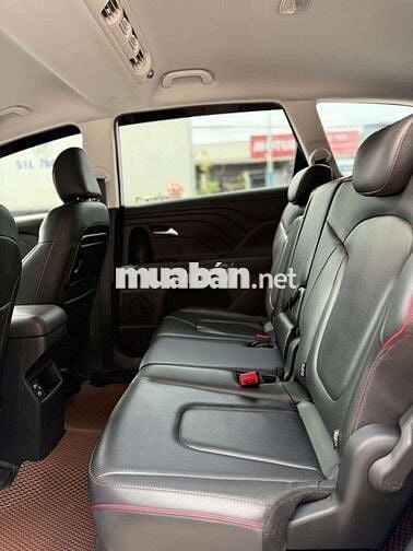 Hyundai Stargazer Cao cấp 7 chỗ Trắng
