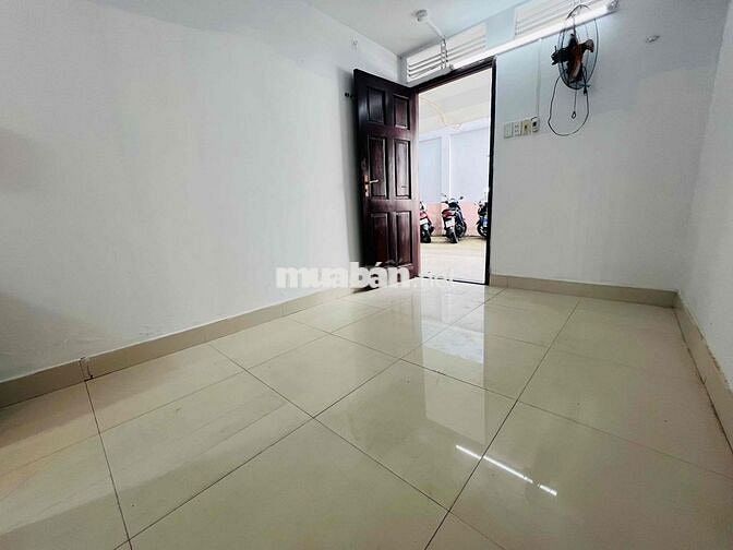 CHO THUÊ STUDIO MÁY LẠNH, LẦU TRỆT, TIỆN ĐI QUẬN 1, 3, BÌNH THẠNH