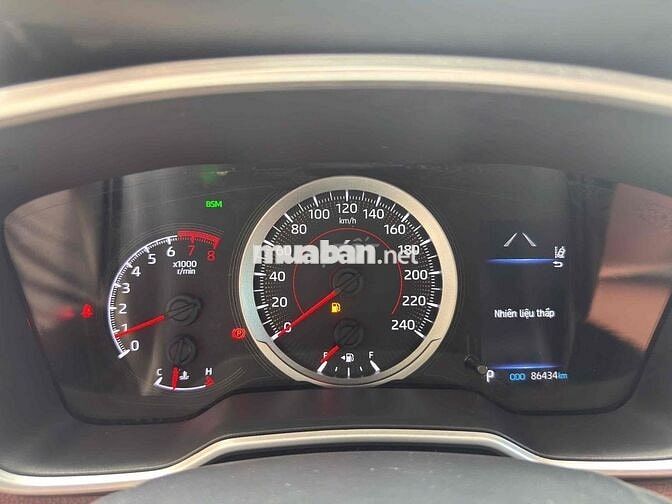 Toyota Cross 1.8V 2021 Đen 86.000 km
