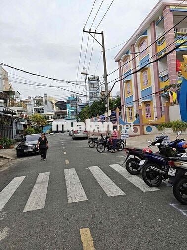 MẶT TIỀN ĐƯỜNG KINH DOANH SÁT METRO BÌNH PHÚ
