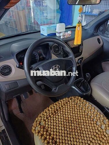 Hyundai Grand i10 Số sàn Bạc 256.504 km