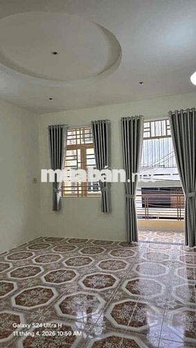 NHÀ HẺM XE TẢI THÔNG ĐƯỜNG PHẠM VĂN BẠCH (4x12M) CÓ ĐIỆN MẶT TRỜI