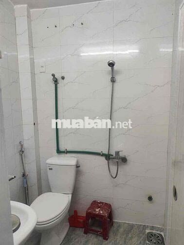 cho thuê nhà gác đúc mặt tiền 2/9