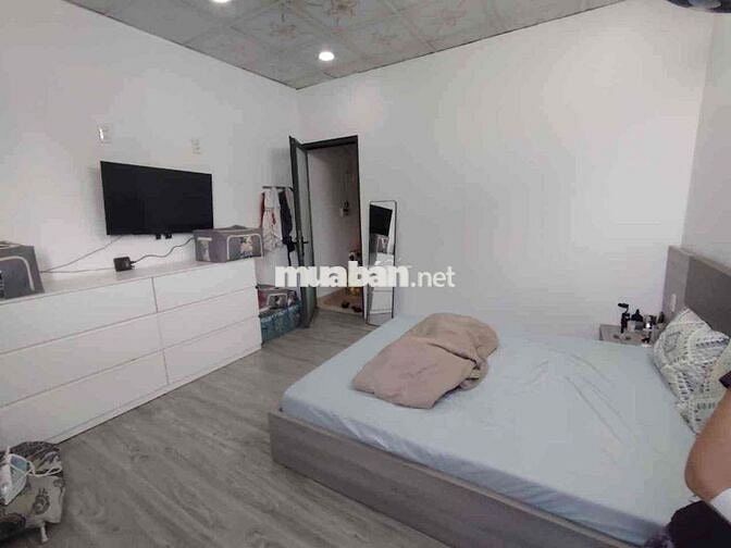 NHÀ PHỐ 2T– LÊ VĂN LƯƠNG– DT 4X20M HẬU 4.5M– HXH 6M– 4PN– GIÁ 3 TỶ HƠN