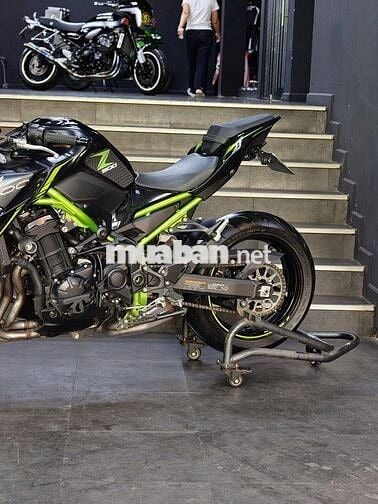 Kawasaki Z900 ABS Xám 5000km