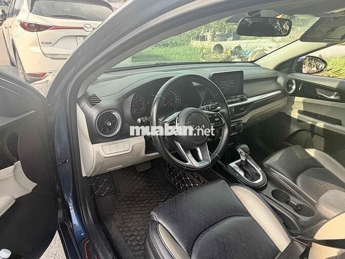 Kia K3 Luxury Xanh 24.000km
