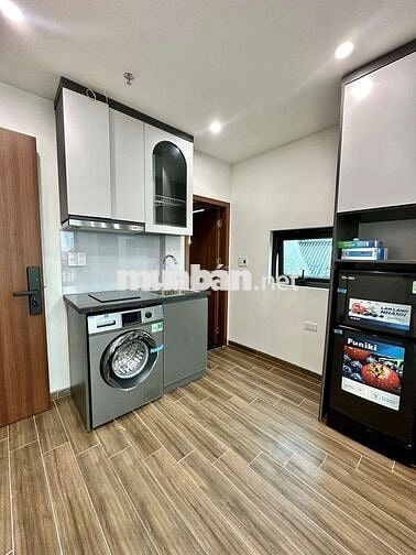 Siêu phẩm CCMN 30m2 Full đồ. ban công, máy giặt riêng tại Khương Trung