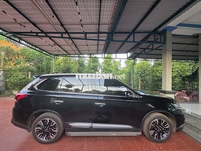 Mitsubishi Outlander 2021 Đen 71000 km