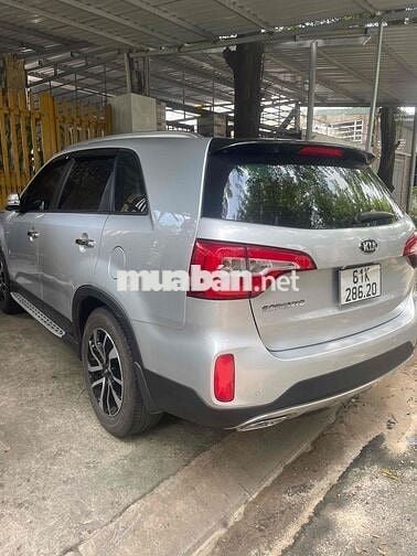 KIA Sorento 2019 Xăng 80000 km Bạc