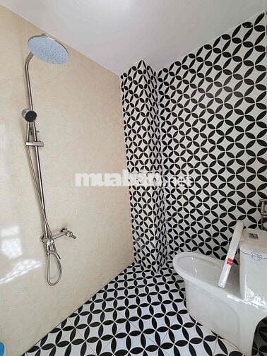 nhà đối diện giáo xứ ngã ba Mỹ hạnh