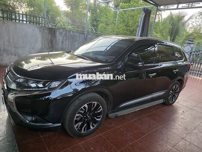 Mitsubishi Outlander 2021 Đen 71000 km