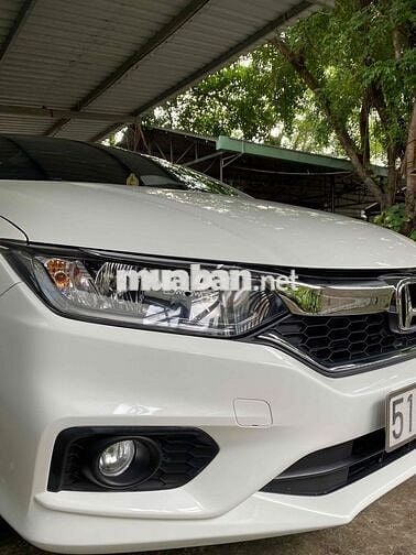 Honda City Tự động màu Trắng
