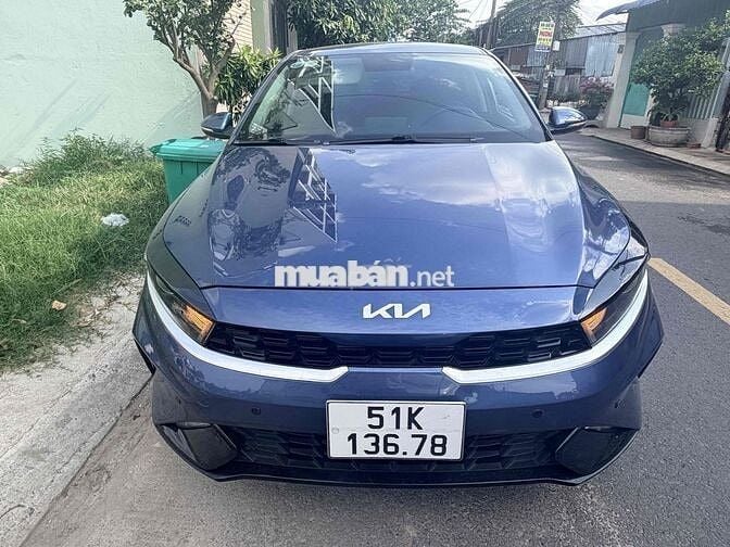 Kia K3 Luxury Xanh 24.000km