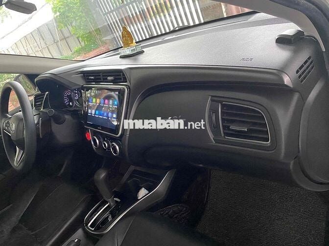 Honda City Tự động màu Trắng