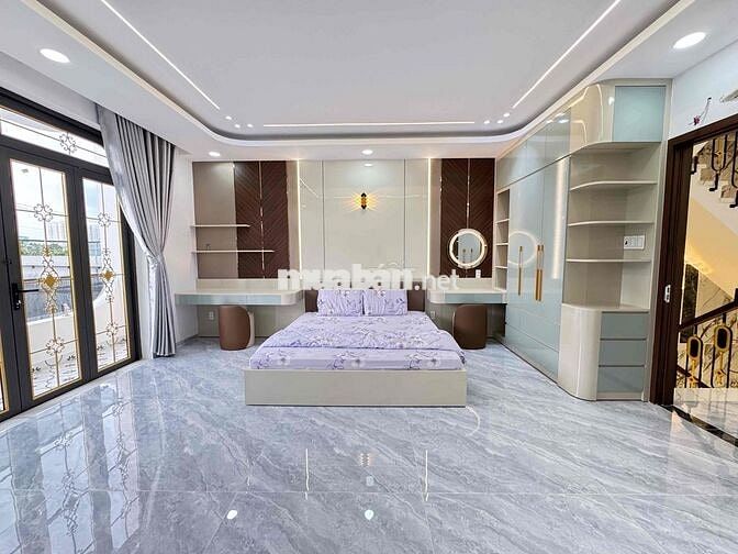 CĂN NHÀ ĐẸP FULL NỘI THẤT SỔ RIÊNG GẦN CHỢ ĐẦU MỐI HM