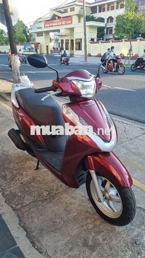 Honda Lead 2017 màu Đỏ