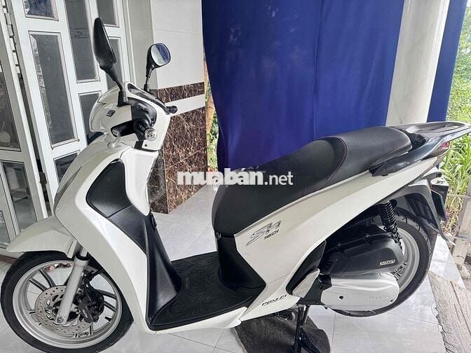 Honda SH 150cc Trắng bán hoặc giao luu