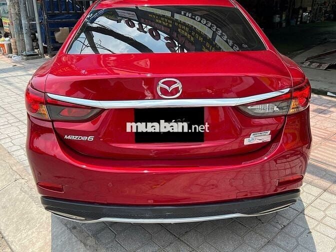 Mazda 6 model 2020 màu đỏ, máy 2.0 siêu êm